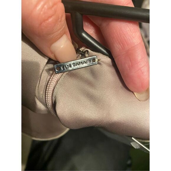 NWT Elle Tahari Taupe Linen Sleeveless Dress - Picture 4 of 11